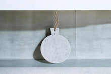 Load image into Gallery viewer, White Round Marble Chopping Board 31x25cm
