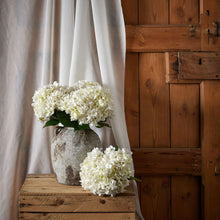 Load image into Gallery viewer, White Hydrangea Bunch
