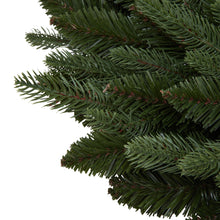 Load image into Gallery viewer, Pine Wreath
