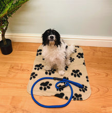 Load image into Gallery viewer, Brown Paw Print Fleece Throw 60cm
