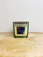 Load image into Gallery viewer, Amber Moss Scented Candle With Wooden Lid
