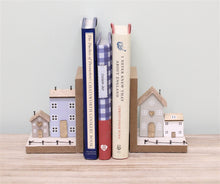 Load image into Gallery viewer, Pair of Bookends, Wooden Houses Design
