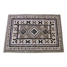 Load image into Gallery viewer, Grey Patterned &amp; Tufted Rug, 60x90cm
